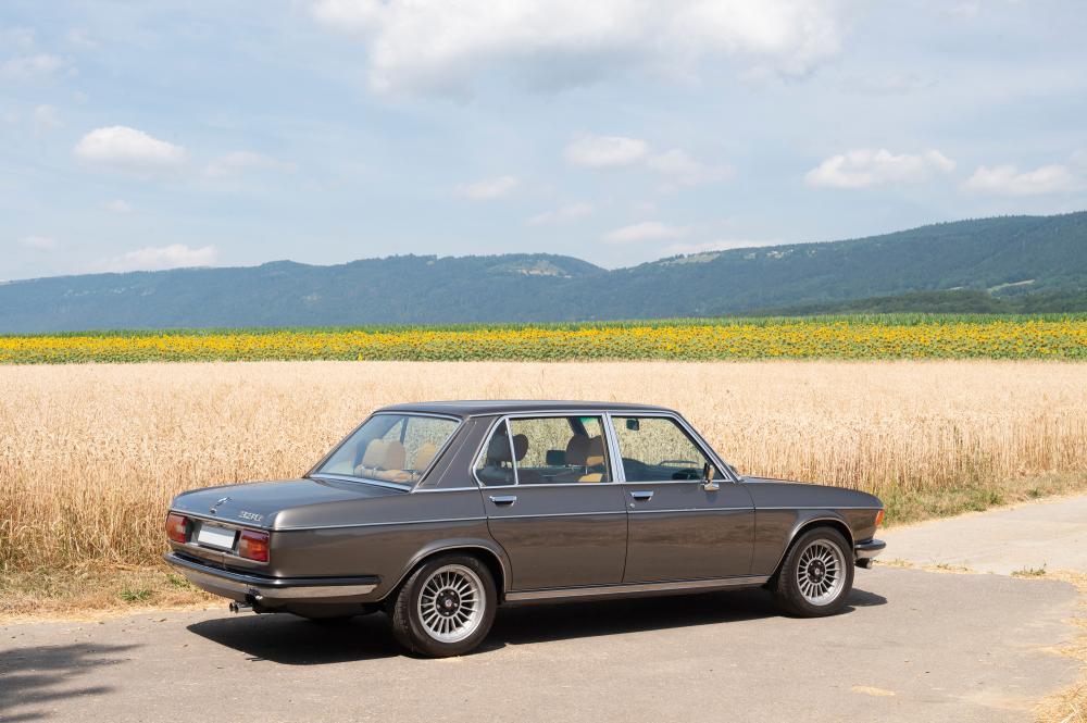 BMW E3 1 поколение (1968-1977) Седан