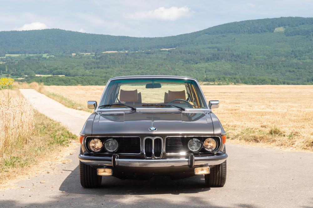 BMW E3 1 поколение (1968-1977) Седан