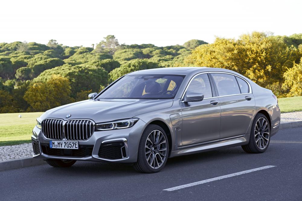 BMW 7 серия 6 поколение G11/G12 [рестайлинг] (2019) Седан