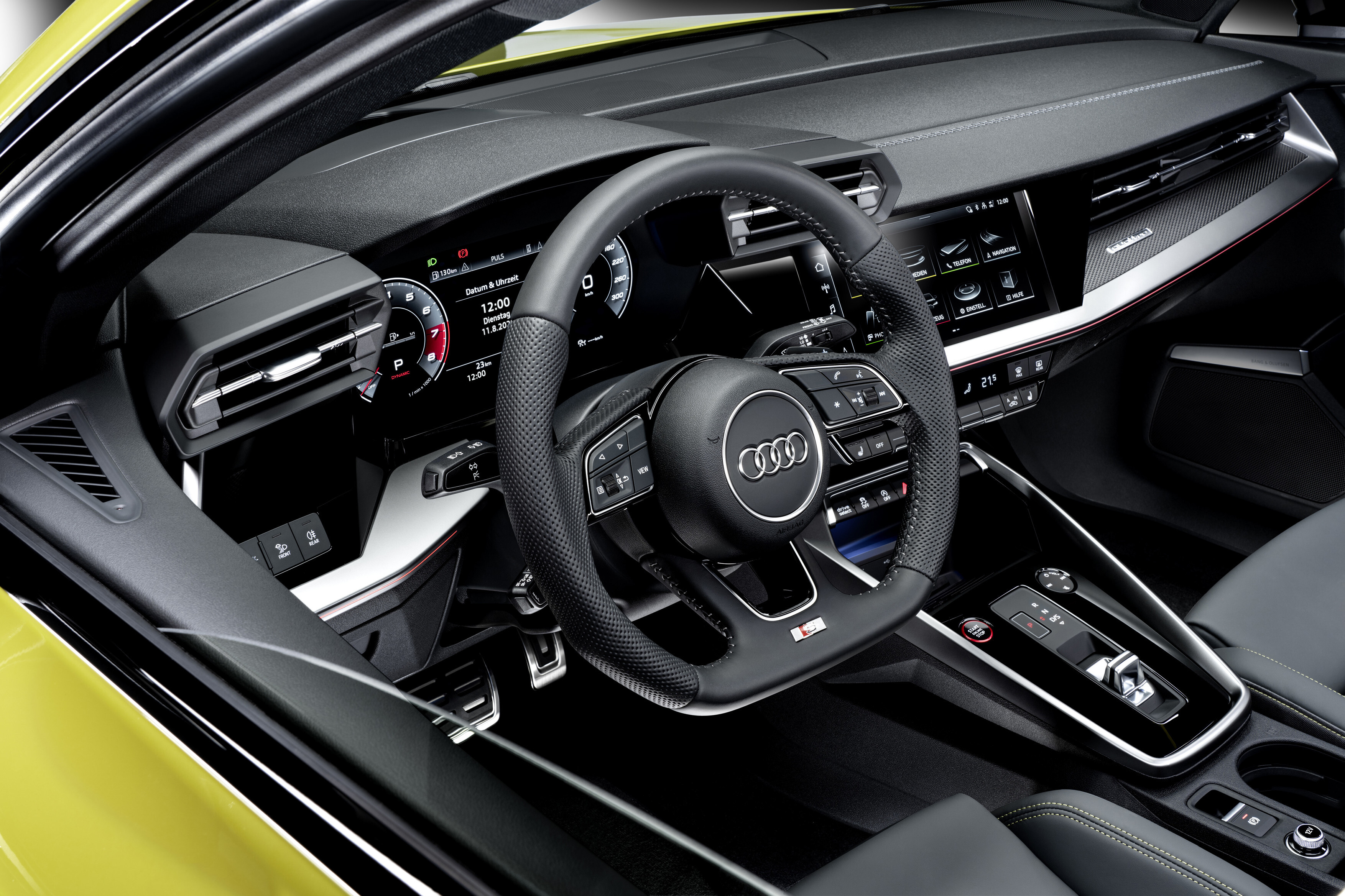 Новое поколение 8. Audi s3 2021. Audi s3 Sportback 2021. Audi rs3 салон 2021. Audi s3 Sportback 2021 Interior.