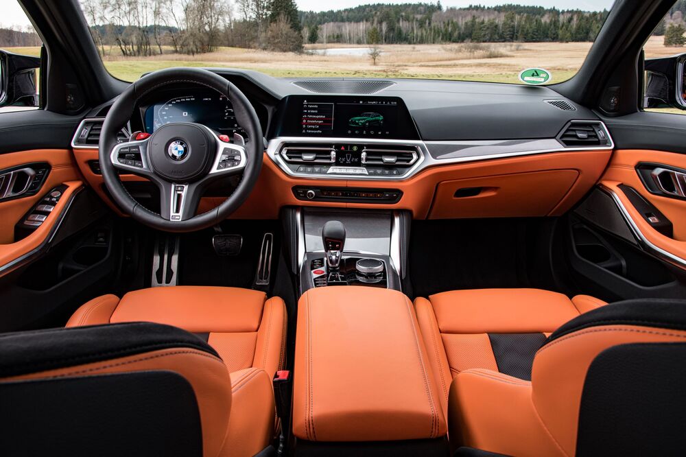 BMW M3 6 поколение (G80) (2020) Седан интерьер 