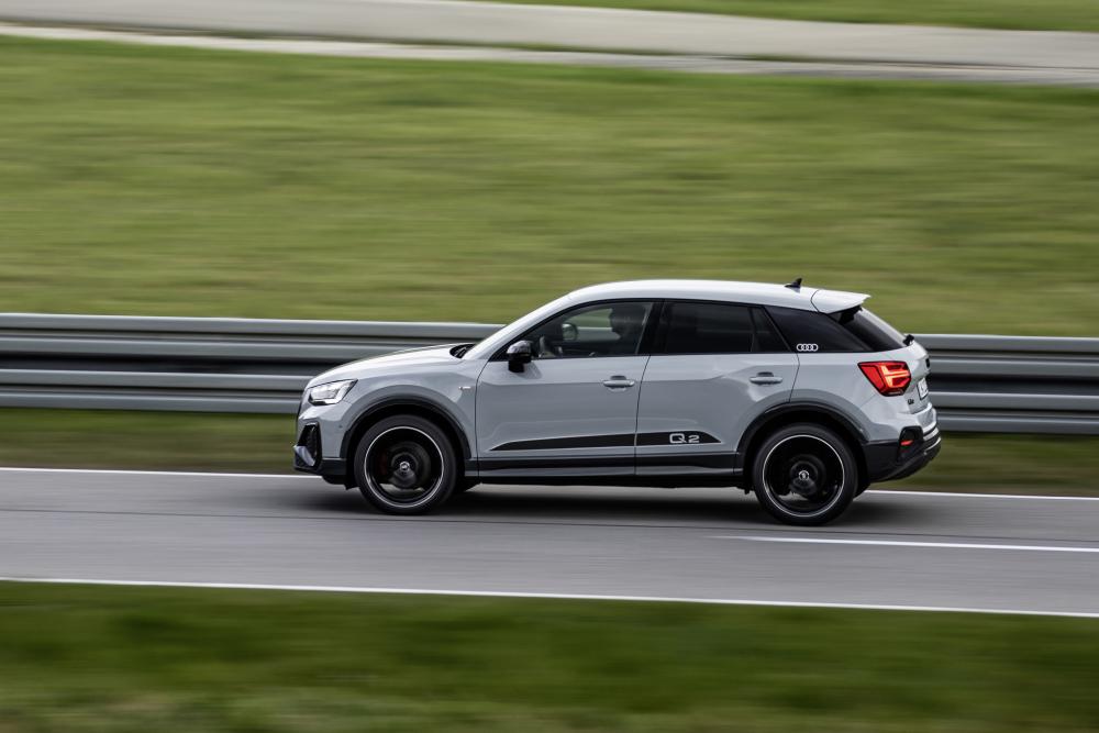 Audi Q2 1 поколение [рестайлинг] (2020) кроссовер