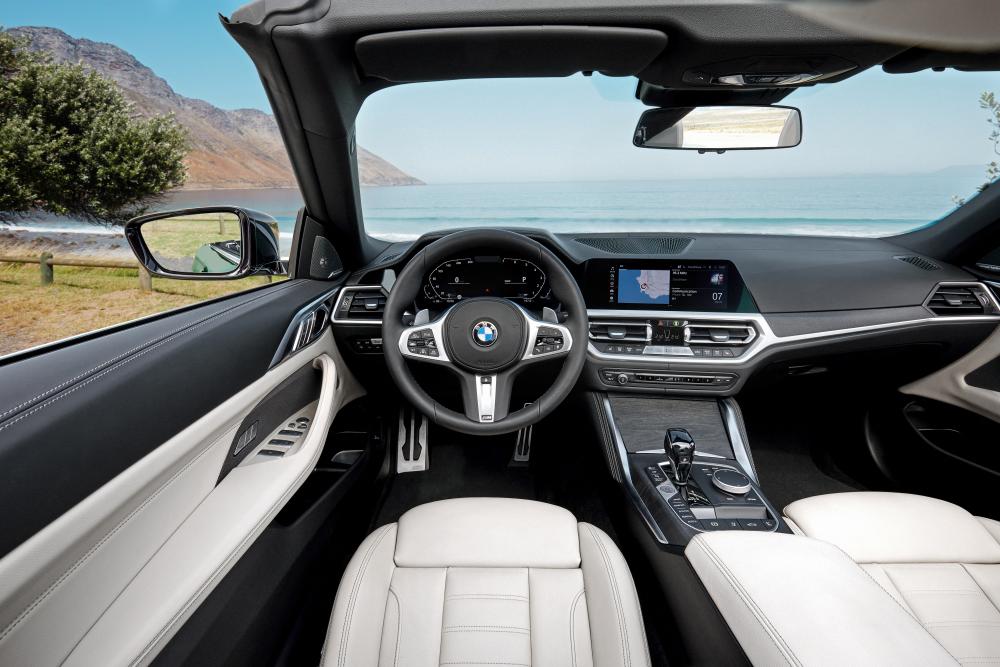 BMW 4 серия 2 поколение G23 (2020) Кабриолет интерьер 