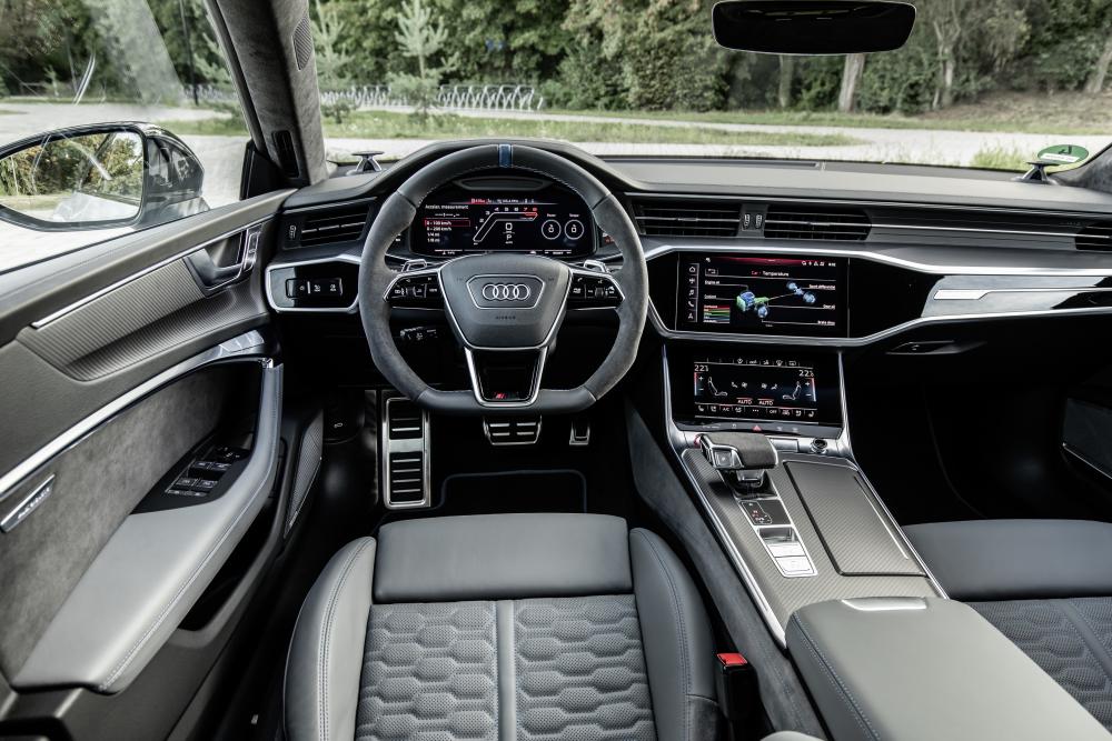 Audi RS 7 2 поколение Sportback интерьер