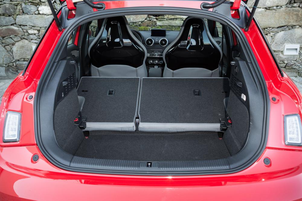 Audi A1 1 поколение 8X [рестайлинг] (2014-2018) Sportback багажник
