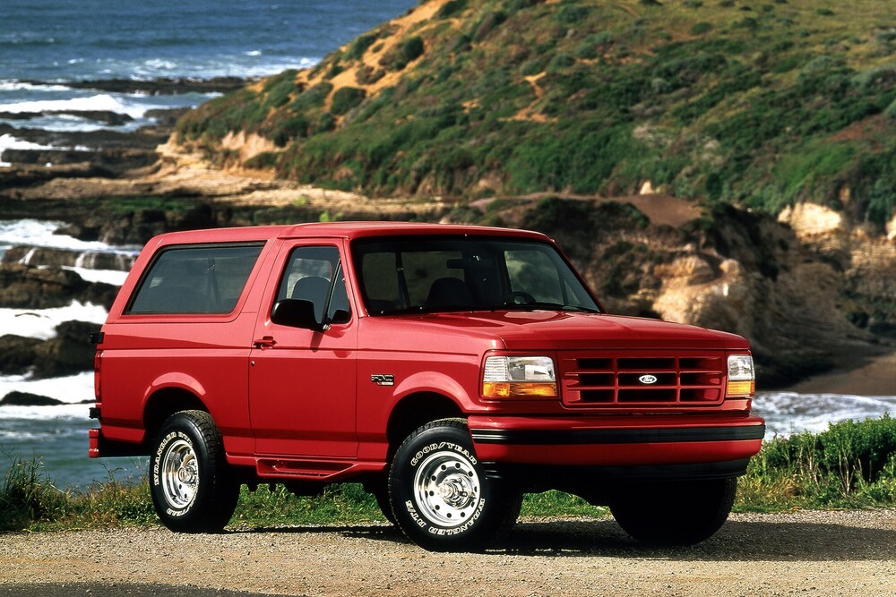 Ford Bronco 5 поколение (1992-1996) Внедорожник
