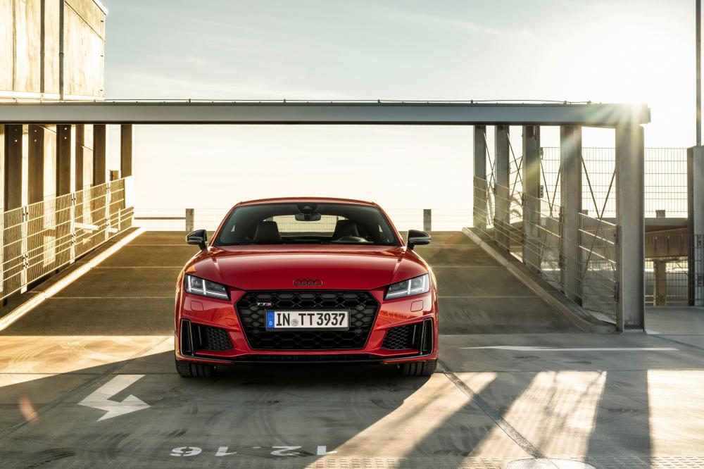 Audi TT купе рестайлинг