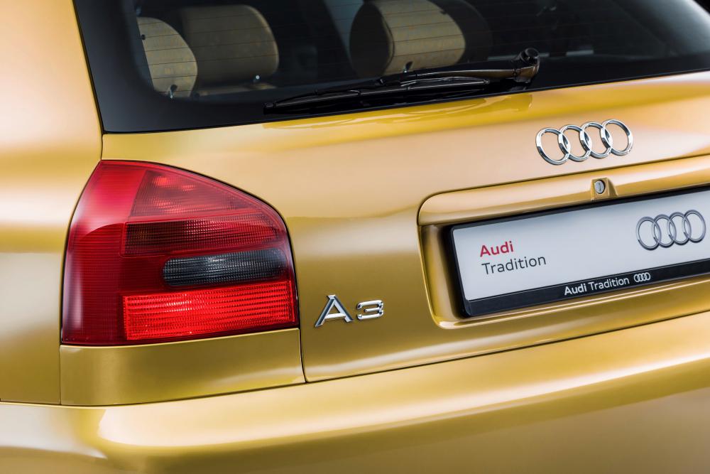 Audi A3 8L хетчбэк 3-дв.