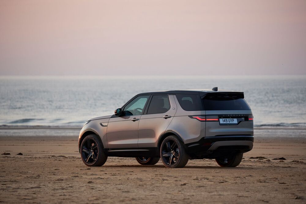 Внедорожник Land Rover Discovery рестайлинг
