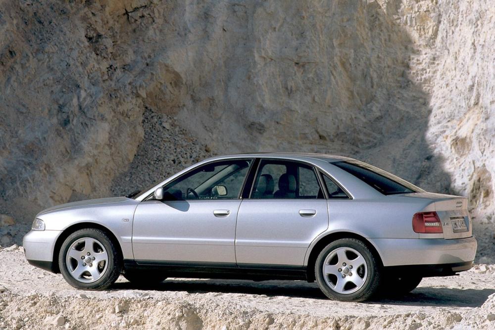 Audi A4 B5 [рестайлинг] (1997-2001) Седан