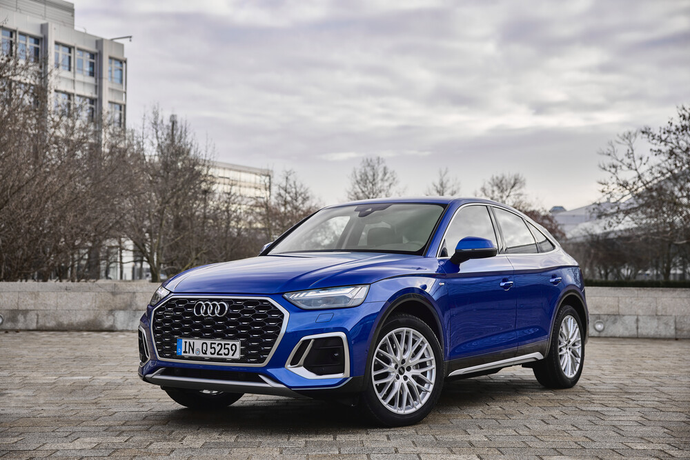 Audi Q5 Sportback 1 поколение (2020) Внедорожник 5 дв.