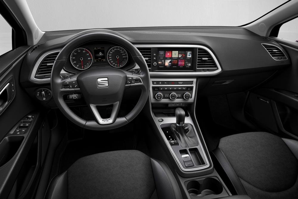 SEAT Leon 3 поколение рестайлинг (2016-2019) Универсал интерьер 