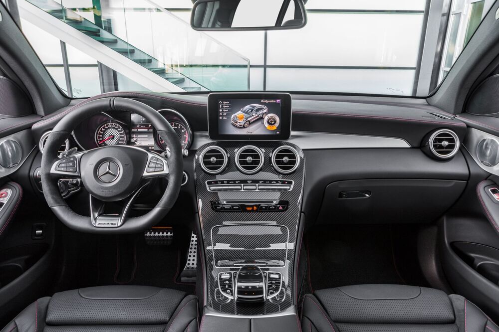 Mercedes-AMG GLC Coupe C253 (2016-2019) Внедорожник 5 дв. интерьер 
