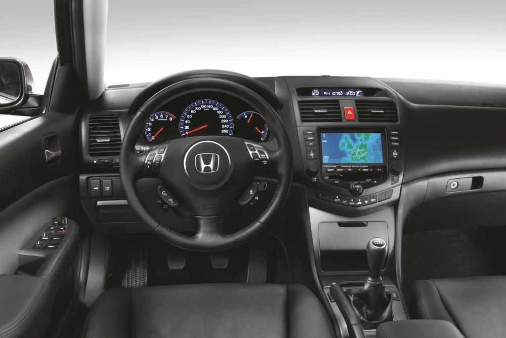 Honda Accord 7 поколение рестайлинг Tourer универсал