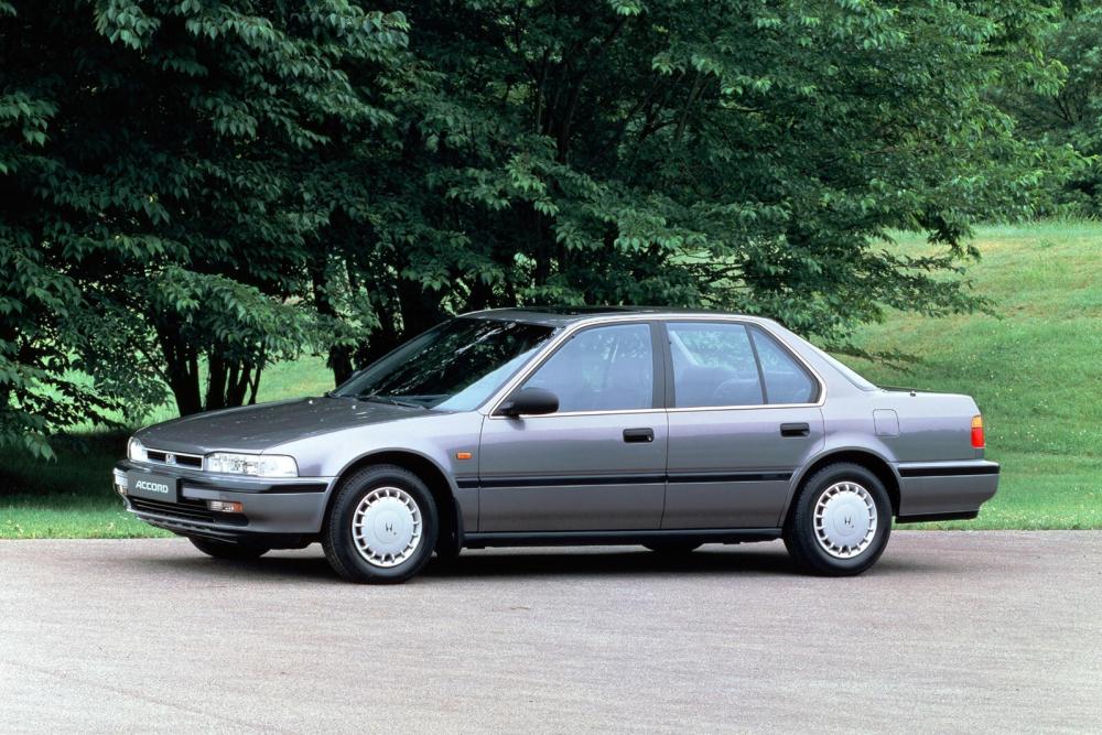 Honda Accord 4 поколение (1989-1994) Седан