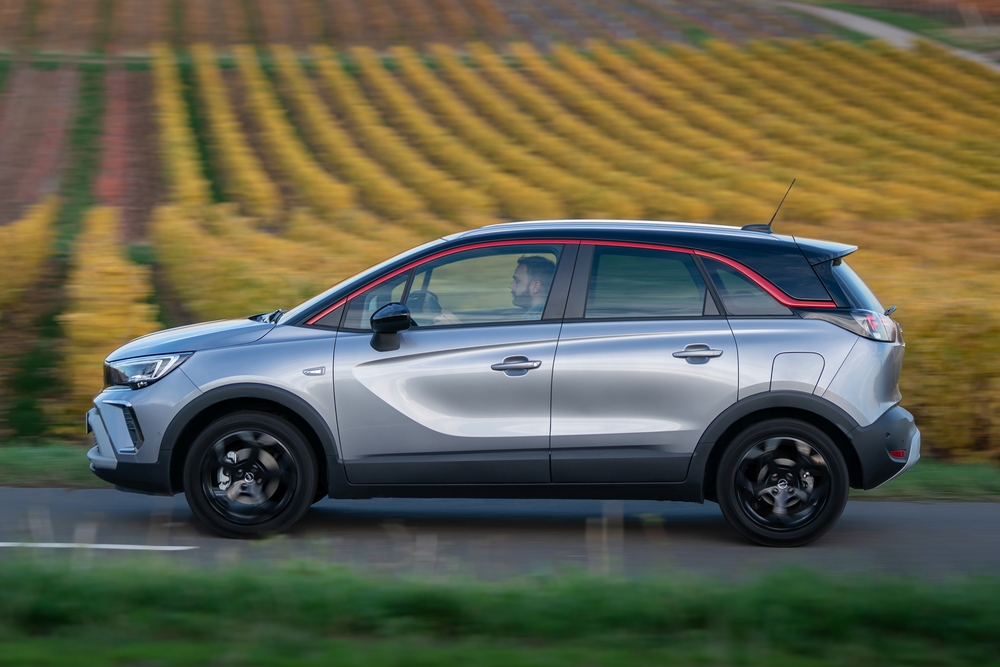 Opel Crossland 1 поколение [рестайлинг] (2020)