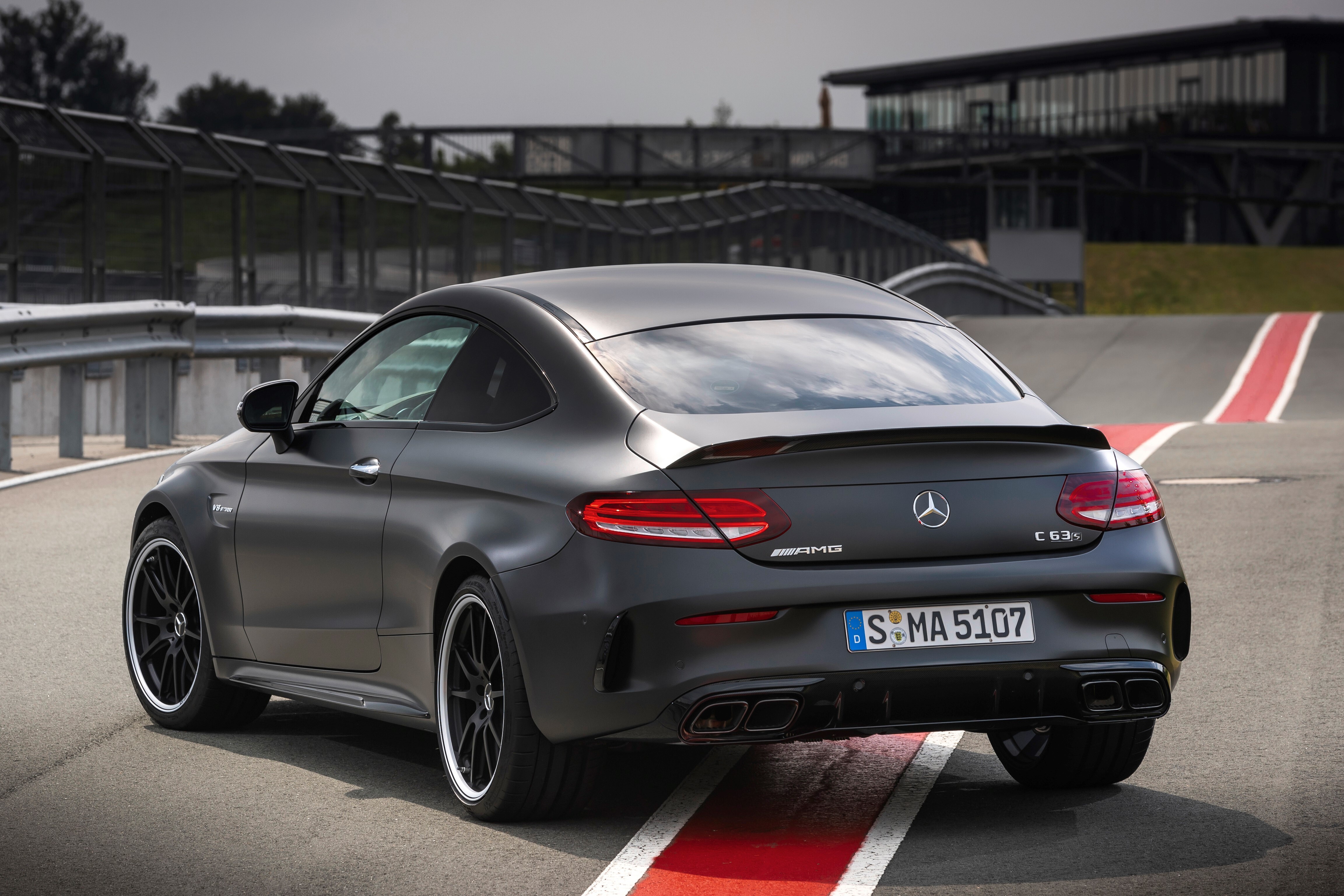 Mercedes Benz c63 AMG Coupe