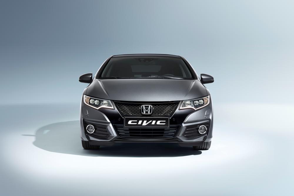 Honda Civic 9 поколение рестайлинг Хетчбэк