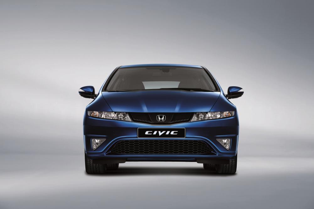 Honda Civic 8 поколение 2-й рестайлинг Хетчбэк 5-дв.