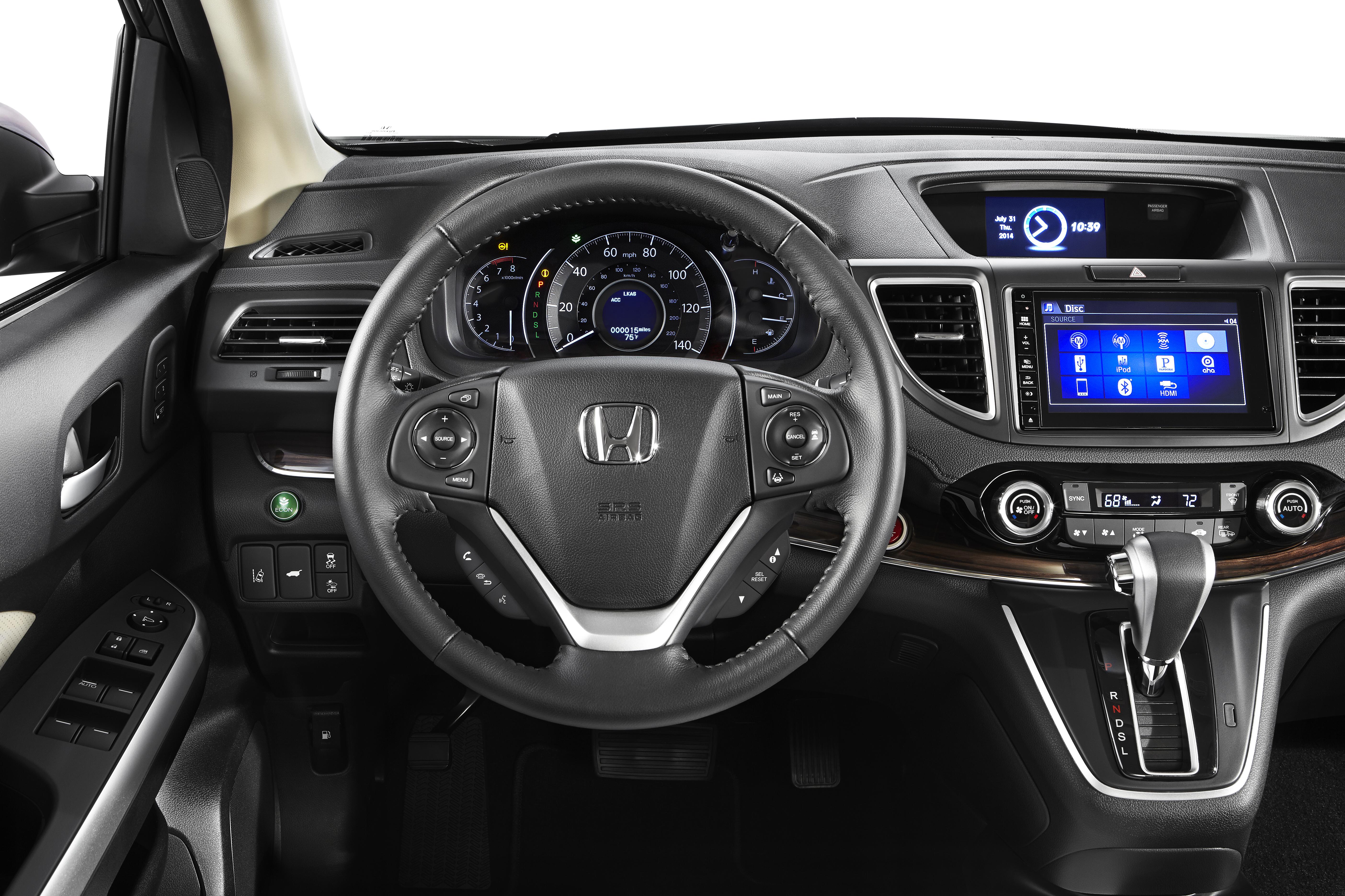 Купить хонда срв 5 поколения. Honda CRV 2016 салон. Honda CRV 2015 салон. Хонда СРВ 4 поколения 2.4. Honda CR-V 2017 салон.