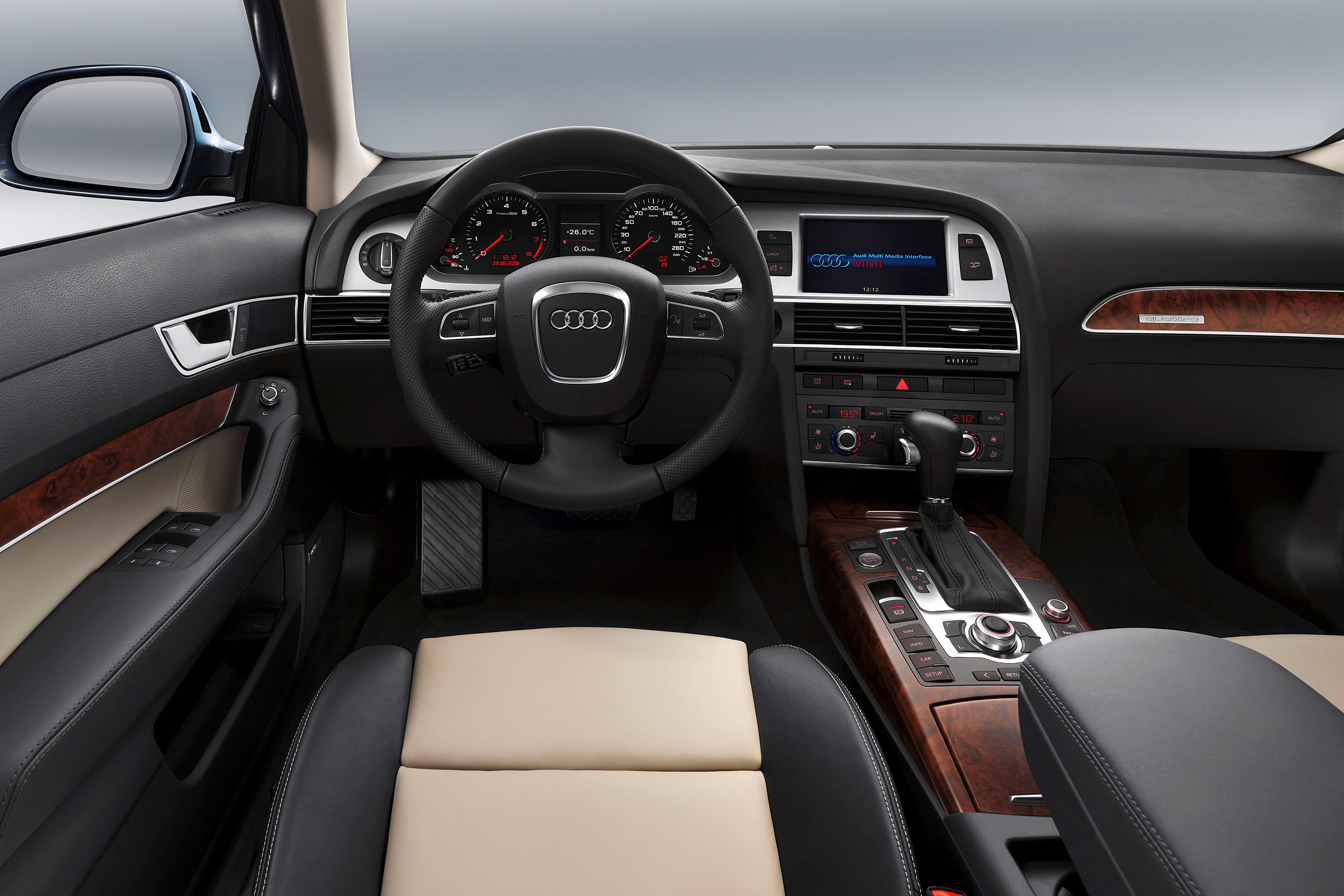 Автомобиль a6. Audi a6 c6 avant салон. Audi a6 c6 Interior. Audi a6 2008. Audi a6 avant Interior.