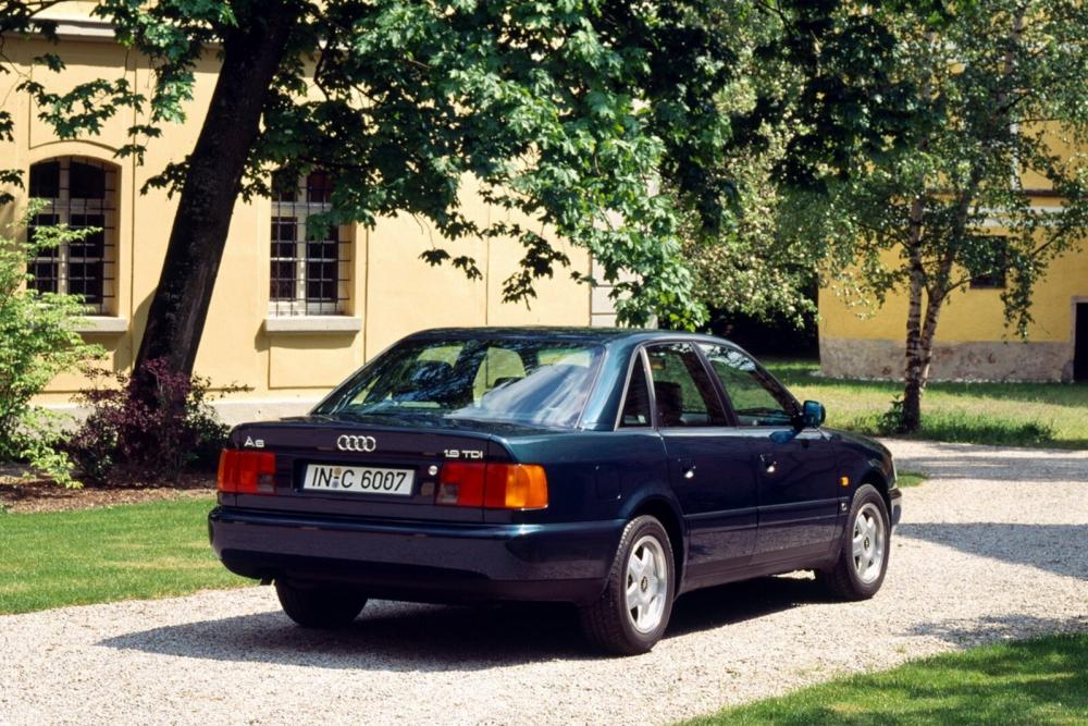 Audi A6 1 поколение A4/C4 (1994-1997) Седан