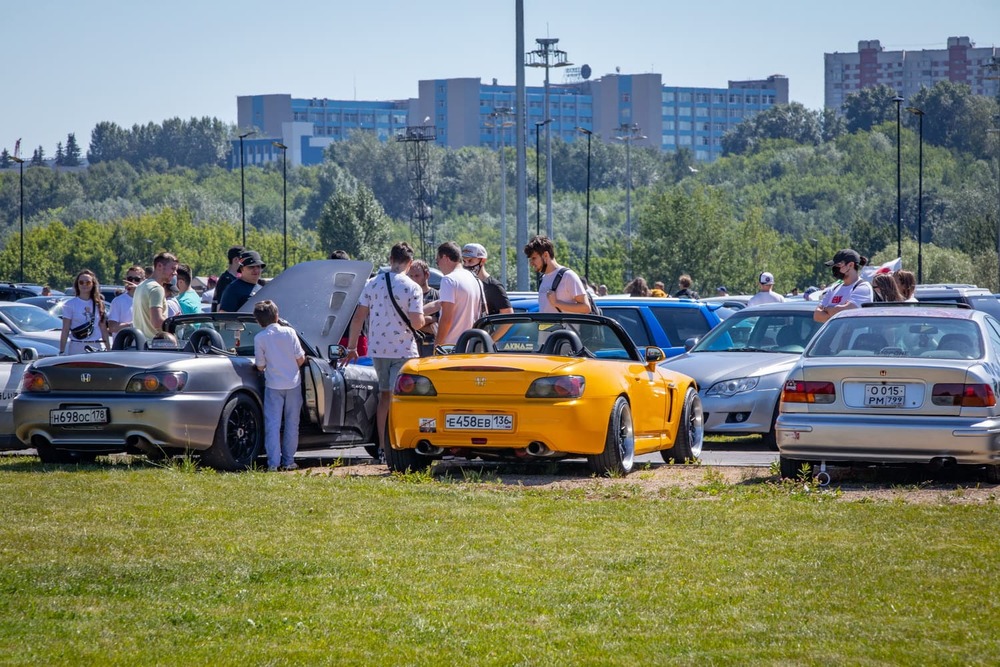 Выставка авто в печатниках. Смотреть фото Выставка авто в печатниках. Смотреть картинку Выставка авто в печатниках. Картинка про Выставка авто в печатниках. Фото Выставка авто в печатниках