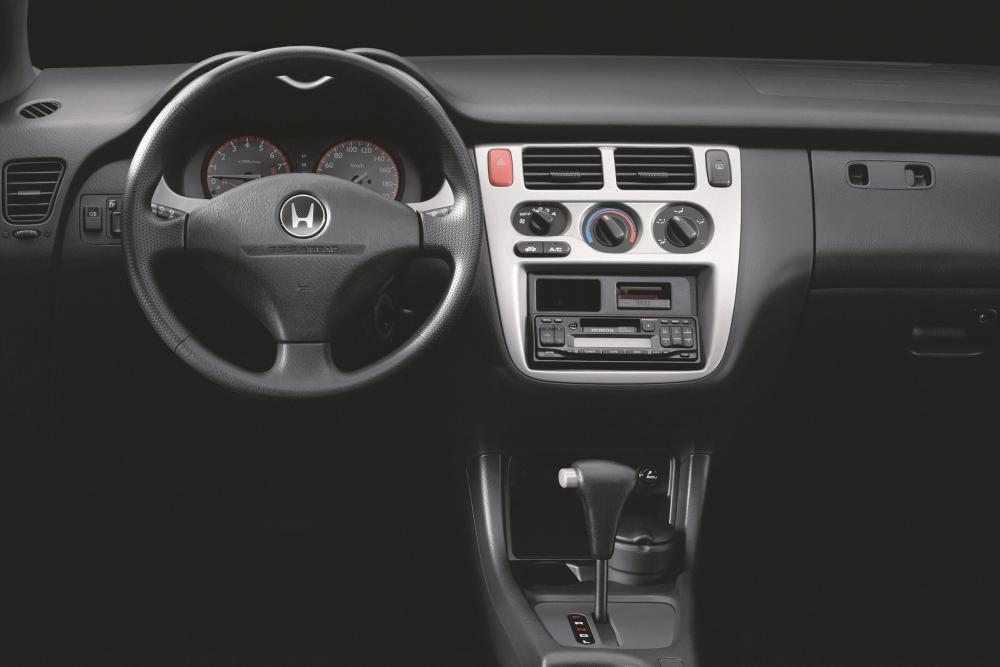 Honda HR-V 1 поколение рестайлинг Кроссовер 5-дв. интерьер