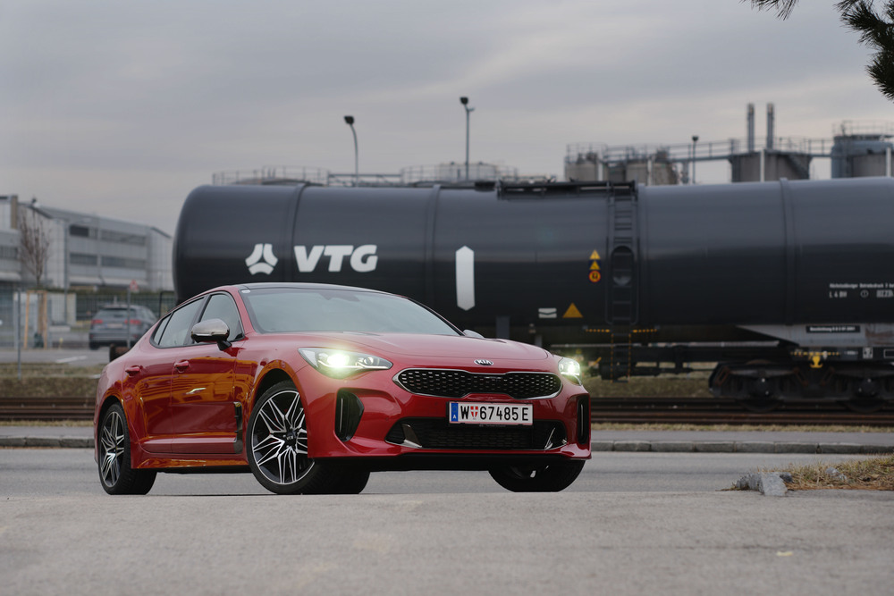 Kia Stinger 1 поколение [рестайлинг] (2020) лифтбэк