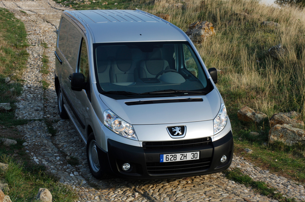Peugeot Expert 2 поколение (2007-2012) фургон