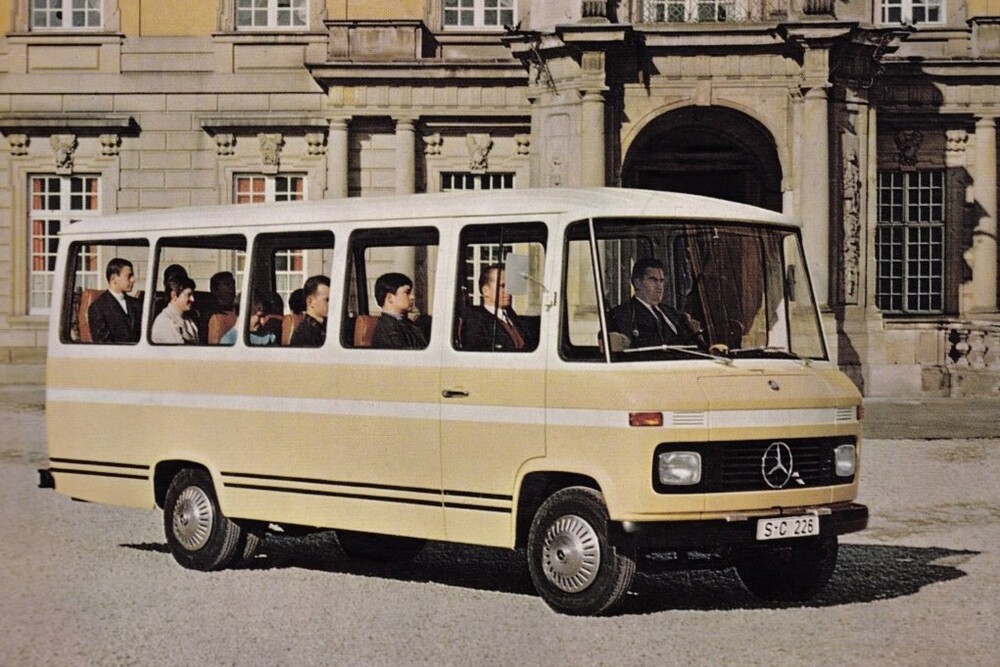 Mercedes-Benz T2 1 поколение (1967-1985) минибус 