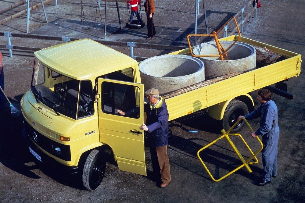 Mercedes-Benz T2 1 поколение (1967-1985) борт 