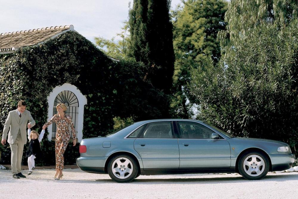Audi A8 1 поколение D2/4D (1994-1999) Седан 4-дв.