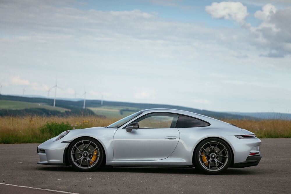 Porsche 911 GT3 992 (2021) купе 