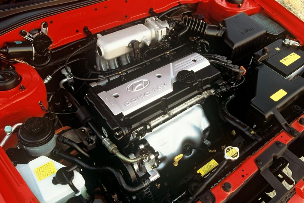 Hyundai Accent 2 поколение LC [рестайлинг] (2002-2006) Лифтбэк 3-дв. двигатель 