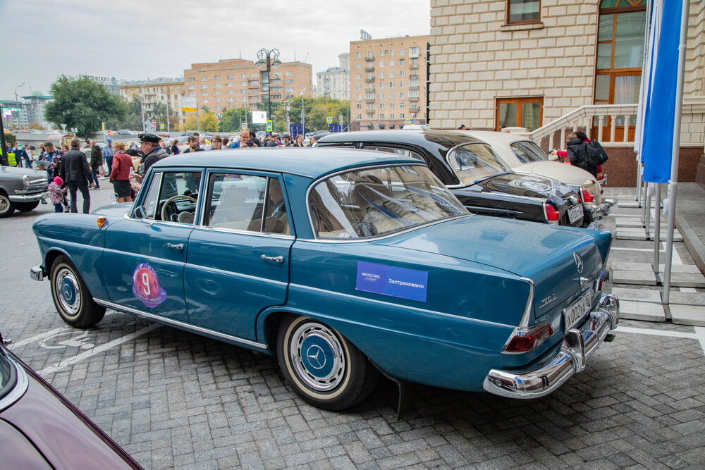 Ралли классических автомобилей 11 сентября. Смотреть фото Ралли классических автомобилей 11 сентября. Смотреть картинку Ралли классических автомобилей 11 сентября. Картинка про Ралли классических автомобилей 11 сентября. Фото Ралли классических автомобилей 11 сентября