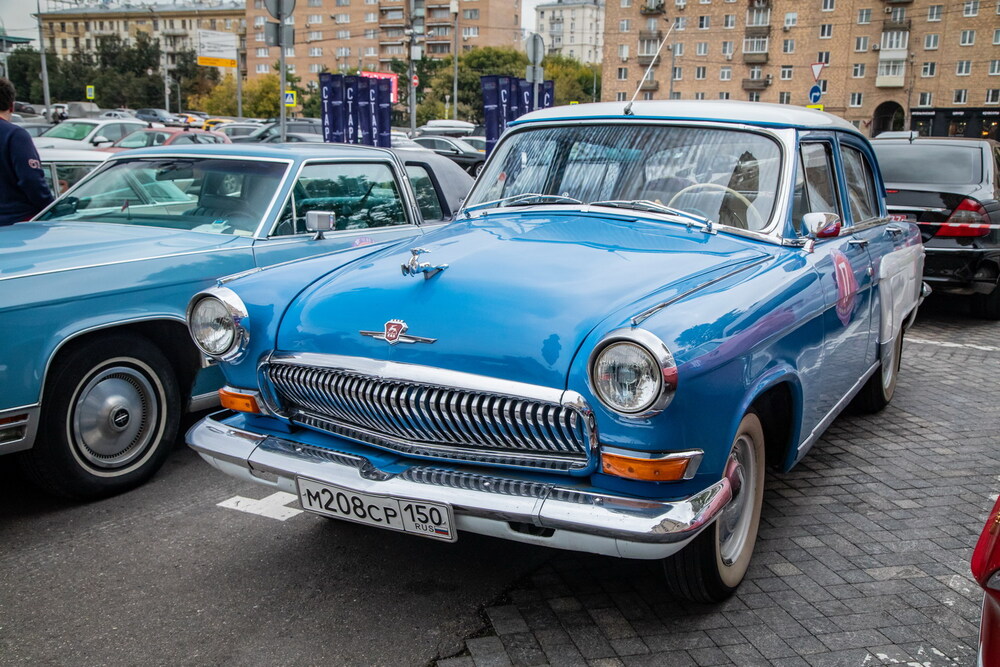 Ралли классических автомобилей 11 сентября. Смотреть фото Ралли классических автомобилей 11 сентября. Смотреть картинку Ралли классических автомобилей 11 сентября. Картинка про Ралли классических автомобилей 11 сентября. Фото Ралли классических автомобилей 11 сентября