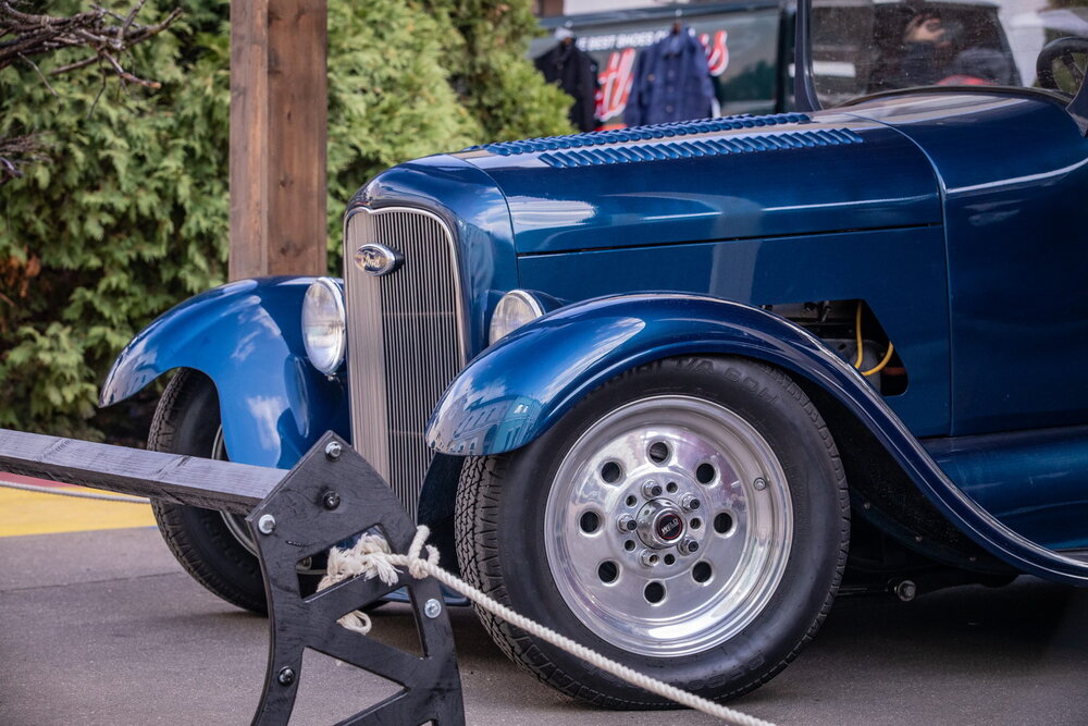 Выставка автомобилей wheels and chains. Смотреть фото Выставка автомобилей wheels and chains. Смотреть картинку Выставка автомобилей wheels and chains. Картинка про Выставка автомобилей wheels and chains. Фото Выставка автомобилей wheels and chains