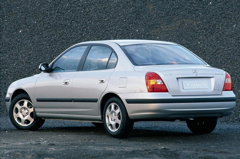 Hyundai Elantra 3 поколение XD (2000-2003) Седан