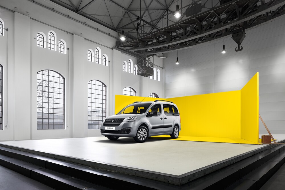 Opel Combo Life RU Spec. (2020) минивэн 