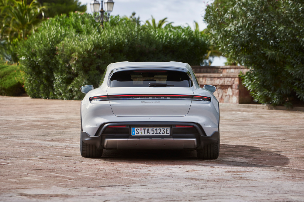 Porsche Taycan Cross Turismo 1 поколение (2021) универсал