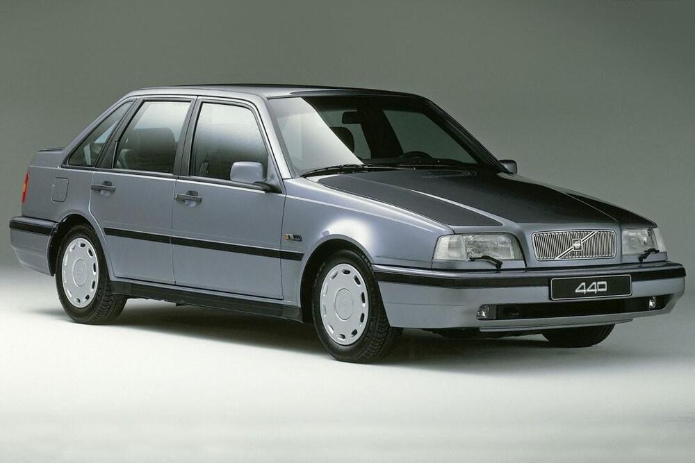 Volvo 440 1 поколение рестайлинг (1994-1996) хэтчбек 5 дв