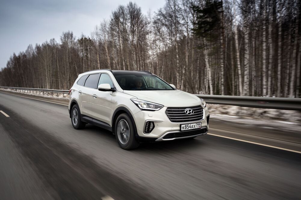 Hyundai Grand Santa Fe 3 поколение DM [рестайлинг] (2016-2018) кроссовер