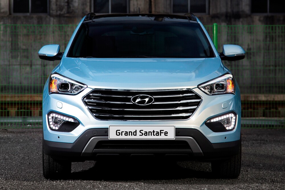 Hyundai Santa Fe 3 поколение DM Grand (2013-2016) кроссовер