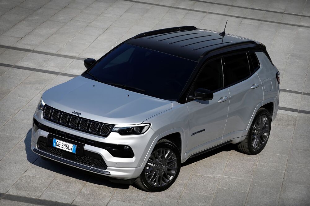 Jeep Compass 2 поколение рестайлинг (2021) кроссовер 5 дв