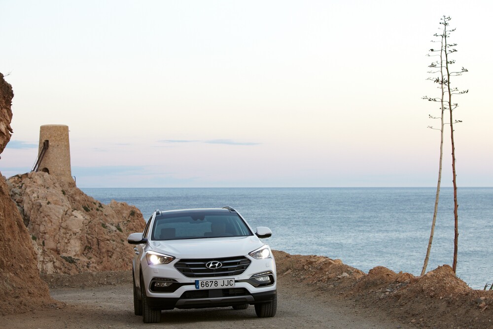 Hyundai Santa Fe 3 поколение DM рестайлинг кроссовер 5-дв. интерьер