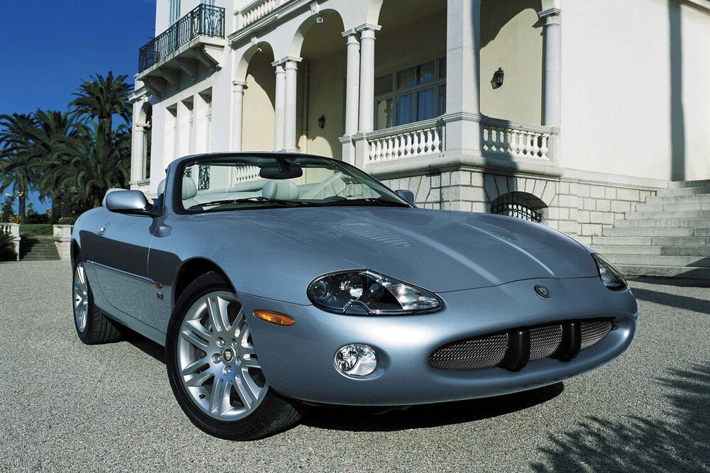 Jaguar XKR 1 поколение [рестайлинг] (2000-2004) кабриолет 