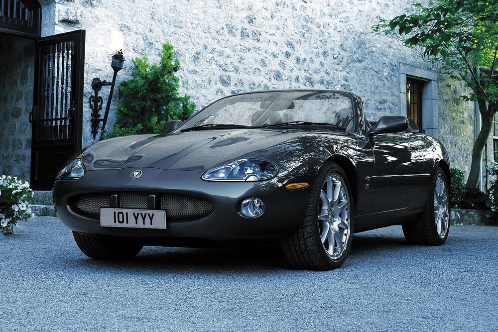 Jaguar XKR 1 поколение [рестайлинг] (2000-2004) кабриолет 