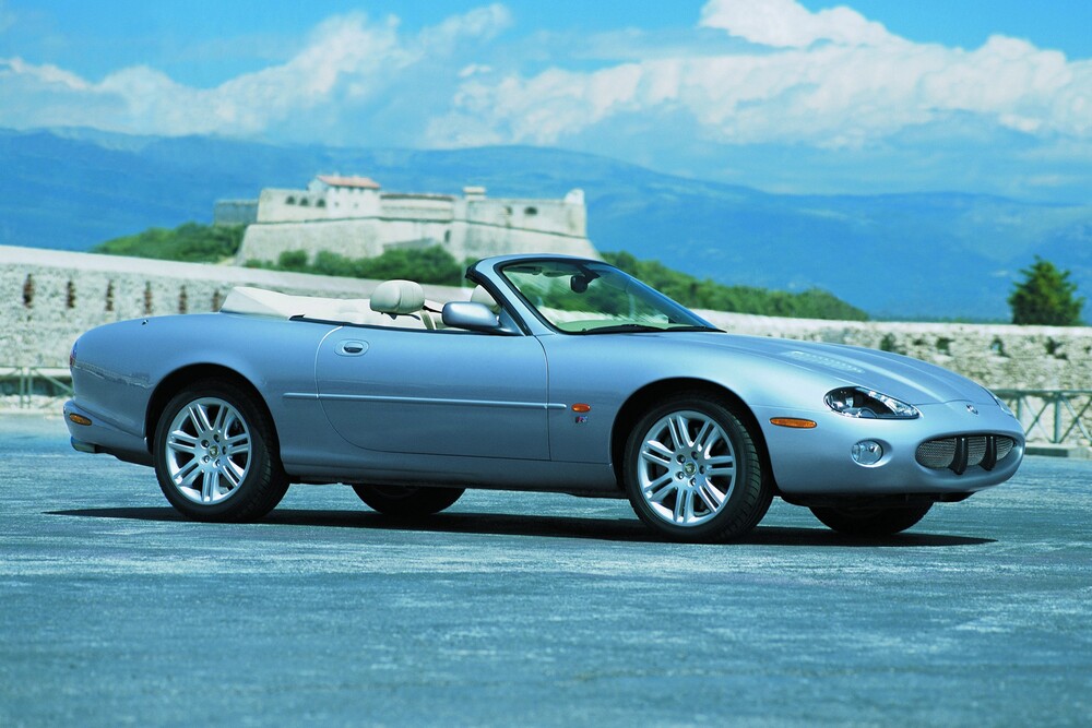 Jaguar XKR 1 поколение [рестайлинг] (2000-2004) кабриолет 