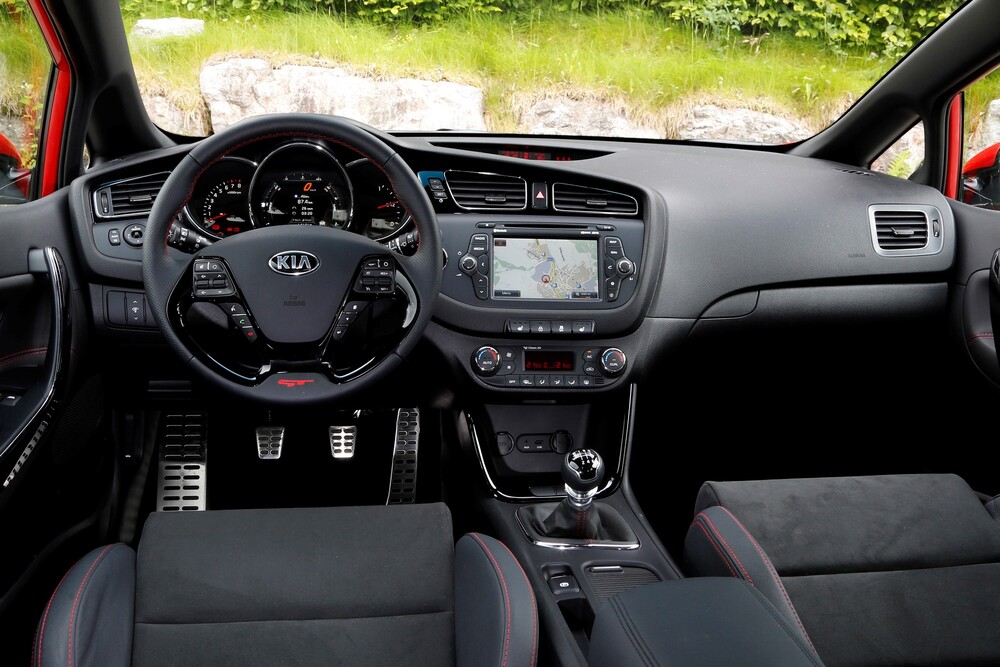 Kia Proceed II GT (2013-2015) хэтчбек 3 дв